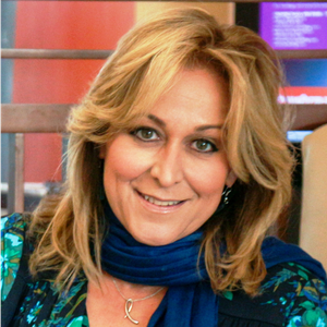 Liz Beneski (Executive Director & Chief Success Officer of AmCham Abu Dhabi)